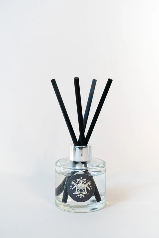 Fireside Reed Diffuser 100ml lovescottish