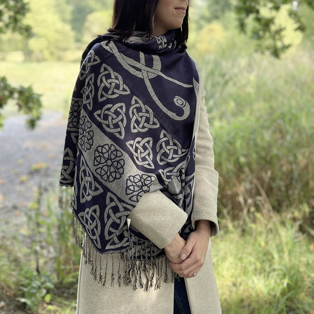 Celtic Wrap-Celtic Cable Wrap