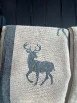 Stag Wrap