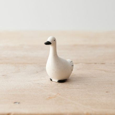 Miniature duck decoration