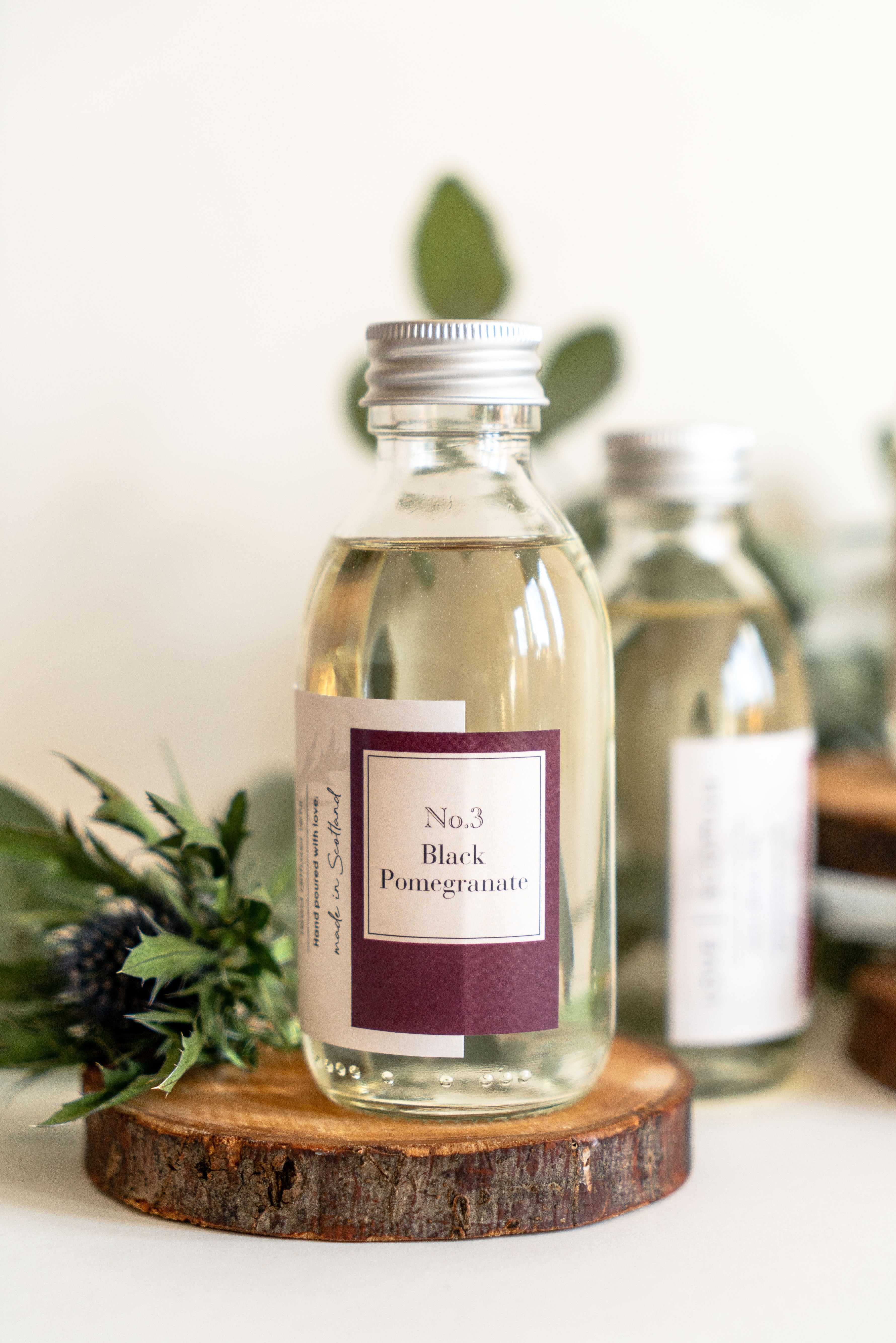 Love Scottish Black Pomegranate Reed Diffuser Refill 120ml Lovescottish Love Scottish Black Pomegranate Reed Diffuser Refill 120ml Lovescottish